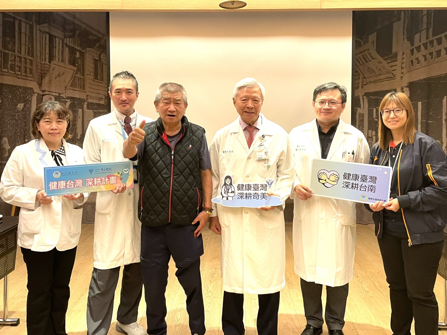 69歲男子下肢潰瘍久不癒 抗生素+高壓氧成功保肢
