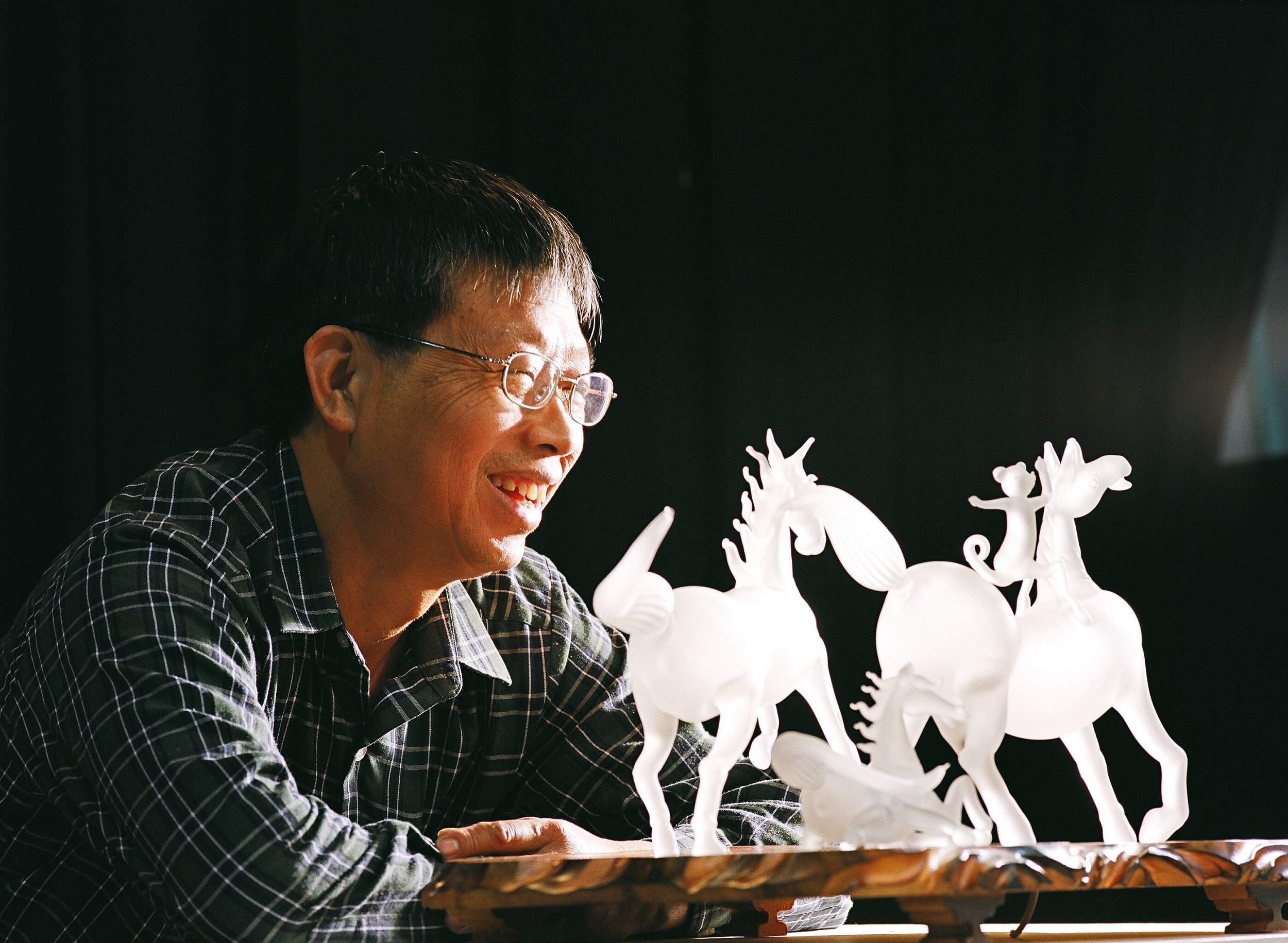 古典八駿遇見未來生物！　中市「藝馬登豐」29件神級工藝作品大展台灣職人頂功夫