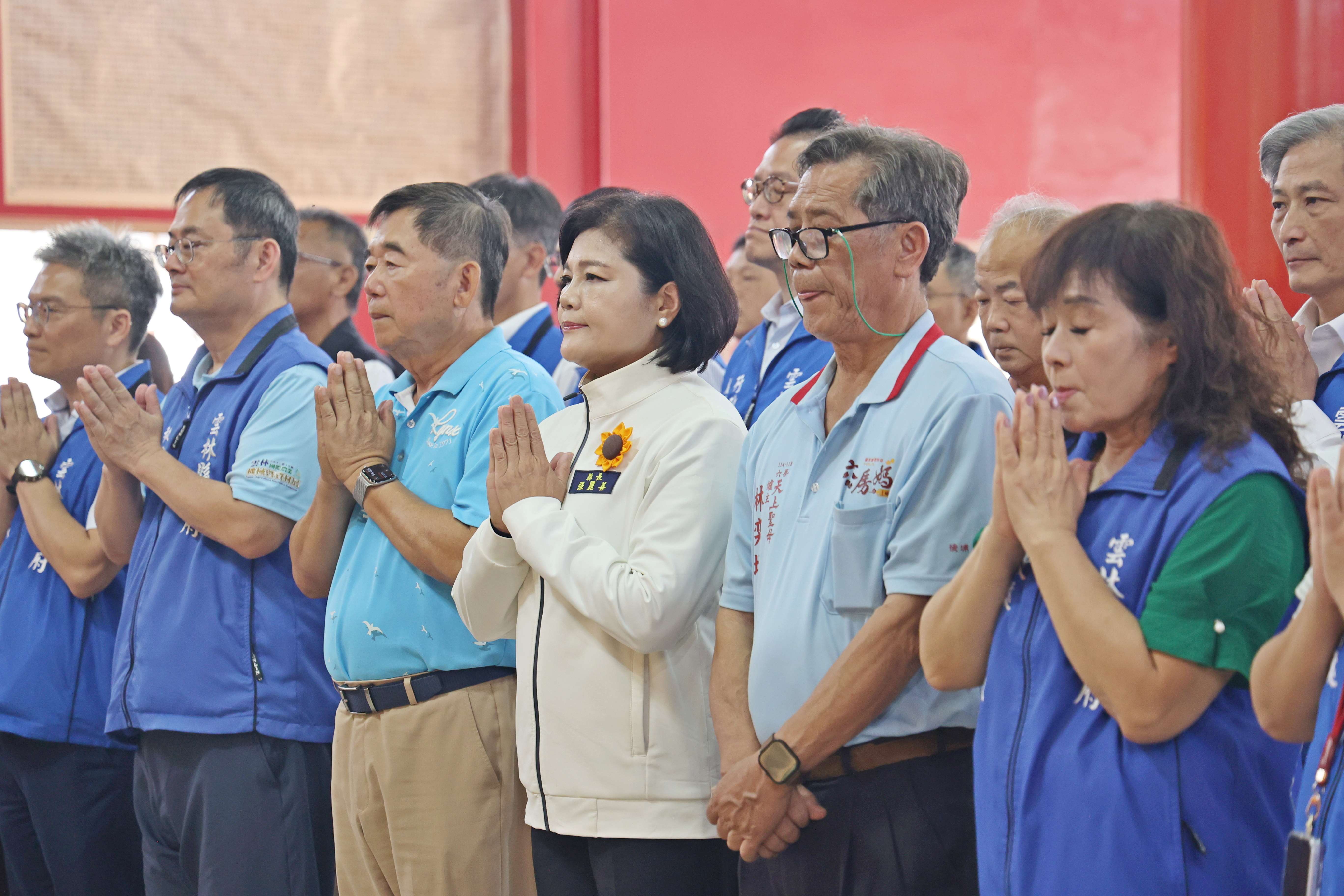 張麗善率隊參拜土庫六房媽紅壇　祈求雲林人之夜暨萬人孝親洗腳活動順利圓滿