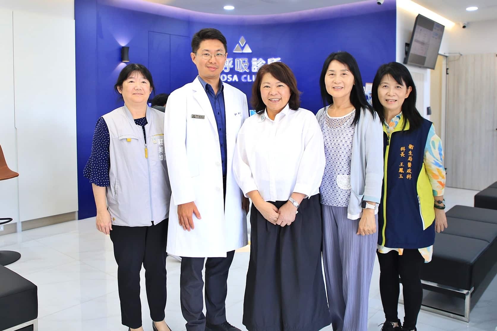 嘉市醫療添生力軍！黃敏惠肯定「優秀青年返嘉服務」　2診所開幕