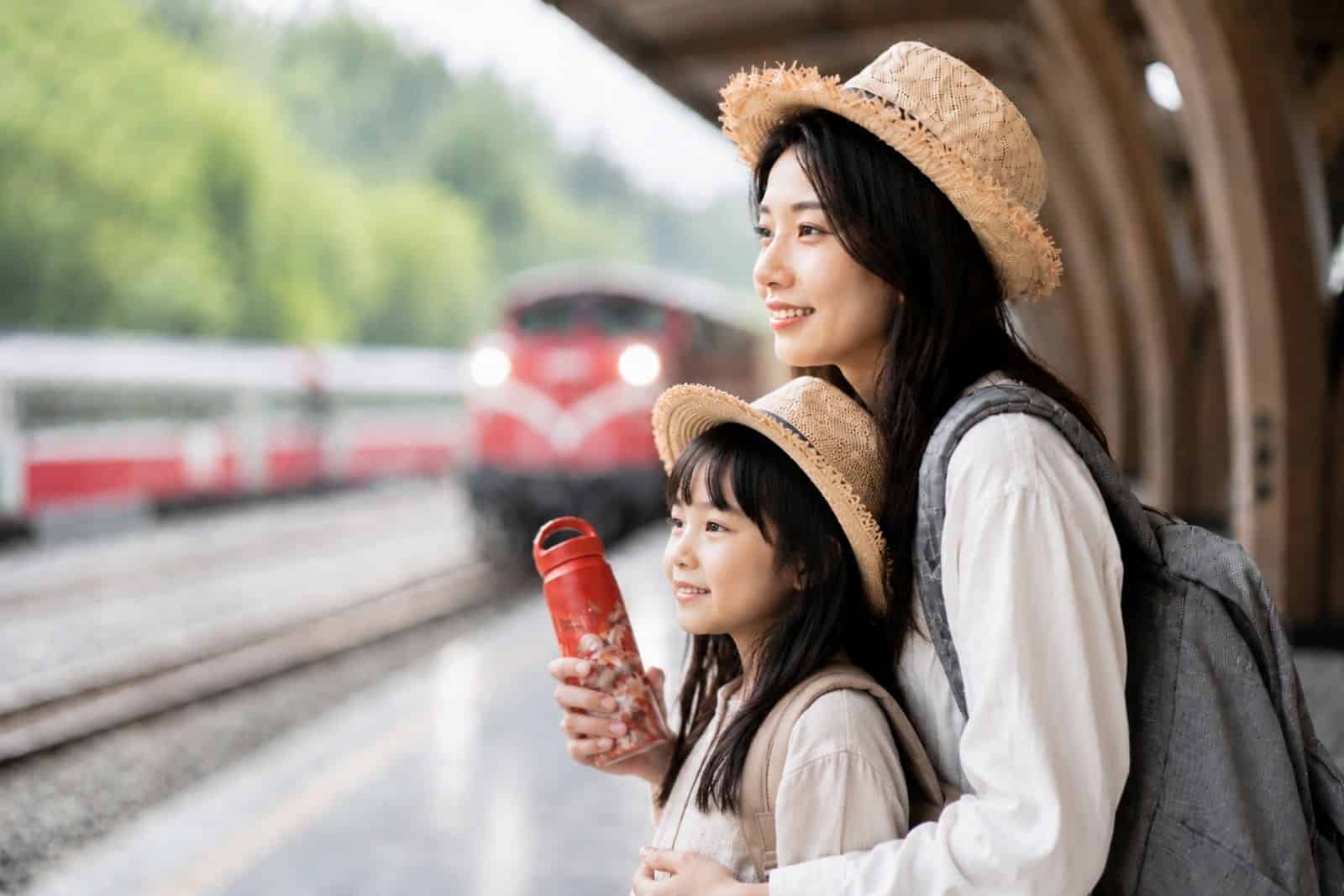 阿里山賓館暑假「綠野仙蹤」專案　入住送百花盛宴保溫杯、祝山車票