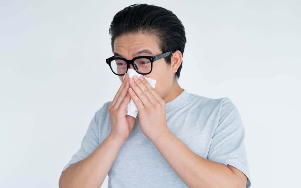 別把慢性鼻竇炎當感冒　嚴重恐引發腦膜炎