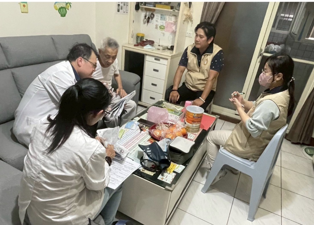 高雄市榮服處攜手高雄榮總　深入社區關懷高齡獨居榮民眷