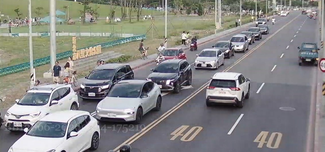 欣賞淡水夕陽不必擠上橋　交通局籲多搭大眾運輸