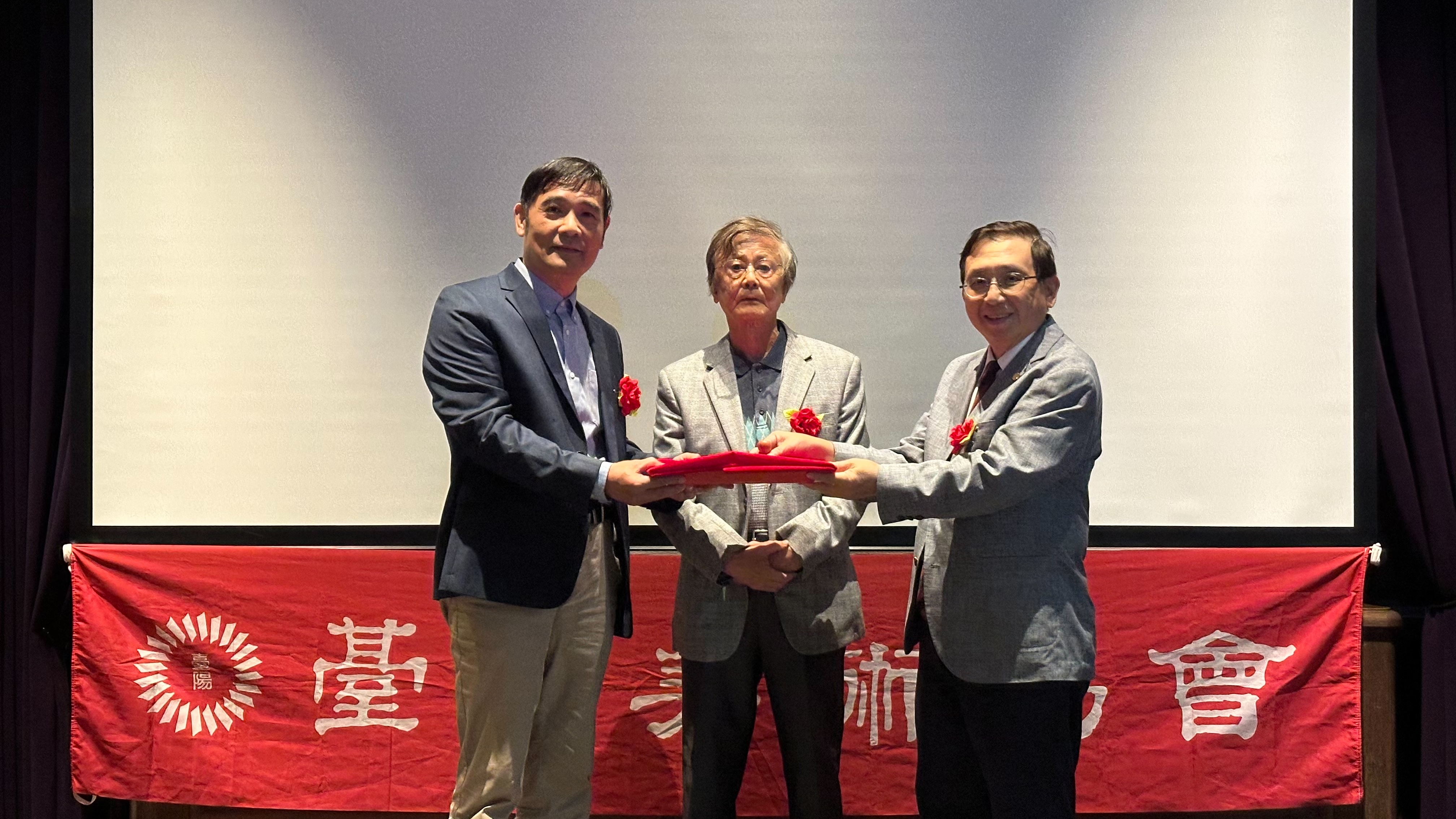 臺陽美協九十載傳承 郭宗正接任第九屆理事長 醫藝同輝續創風華