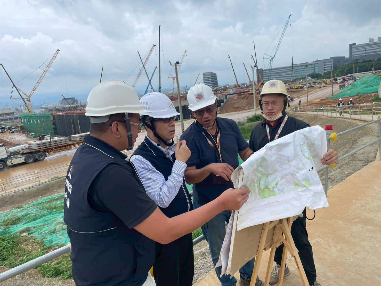 中市府協助台積電中科新廠建設　一期如期裝機、二期工程持續推進 thumbnail
