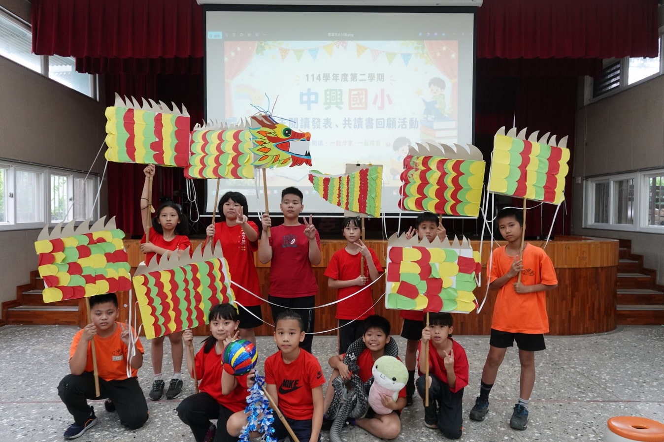 點亮孩子眼中的光芒 桃園市中興國小AI轉型與溫馨閱讀的雙向奔赴