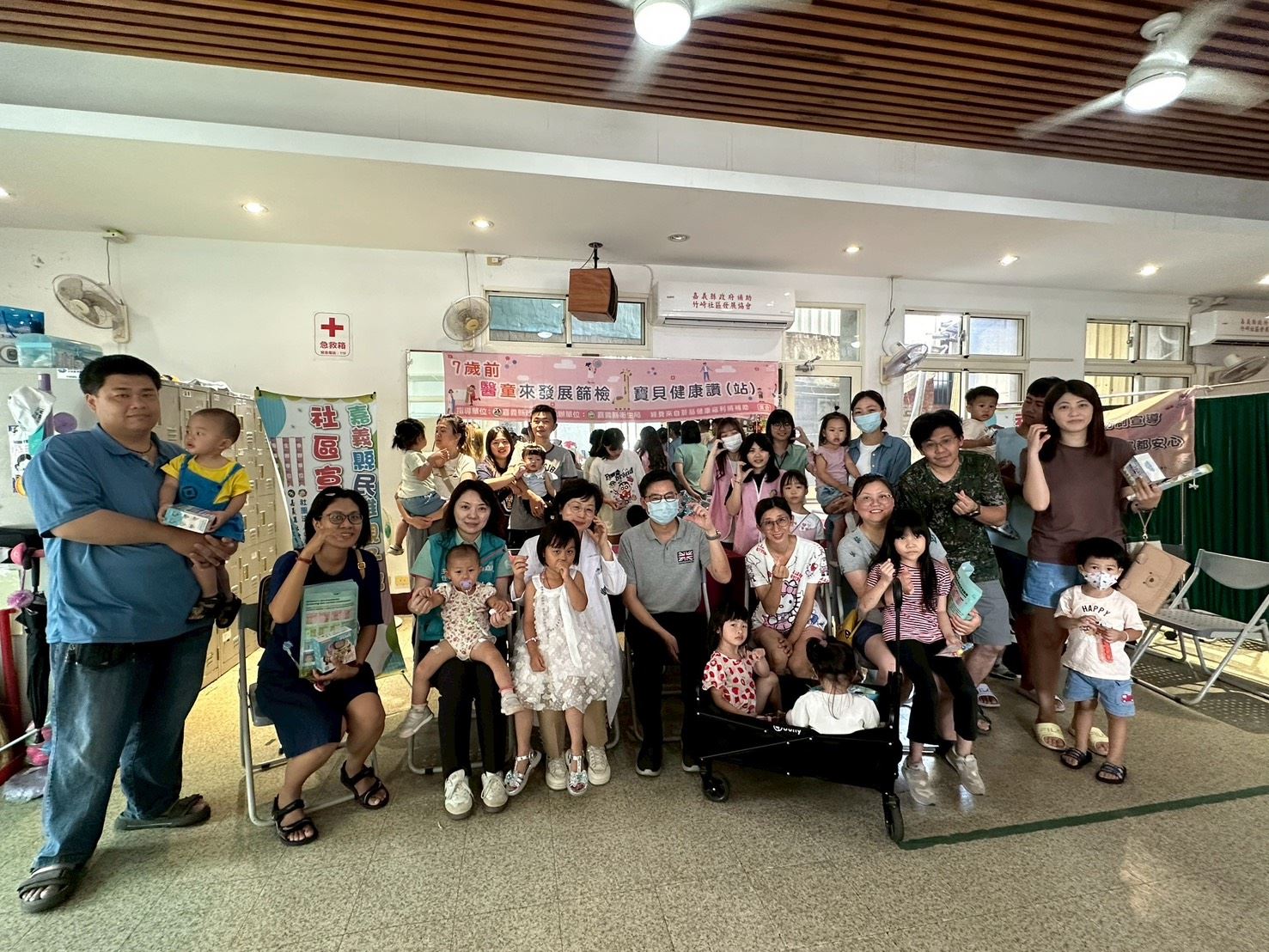 全家健康總動員　竹崎假日篩檢服務扶老攜幼顧健康