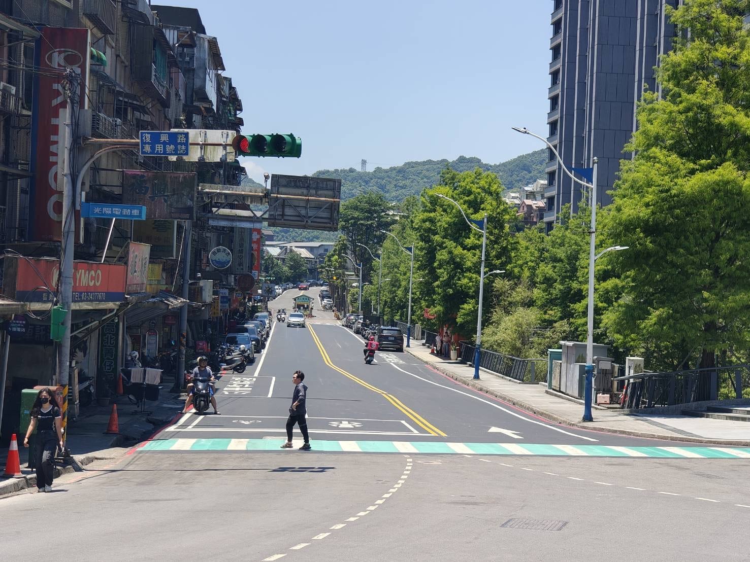 基隆復興路刨鋪翻新增設左轉車道 紓解車流壓力