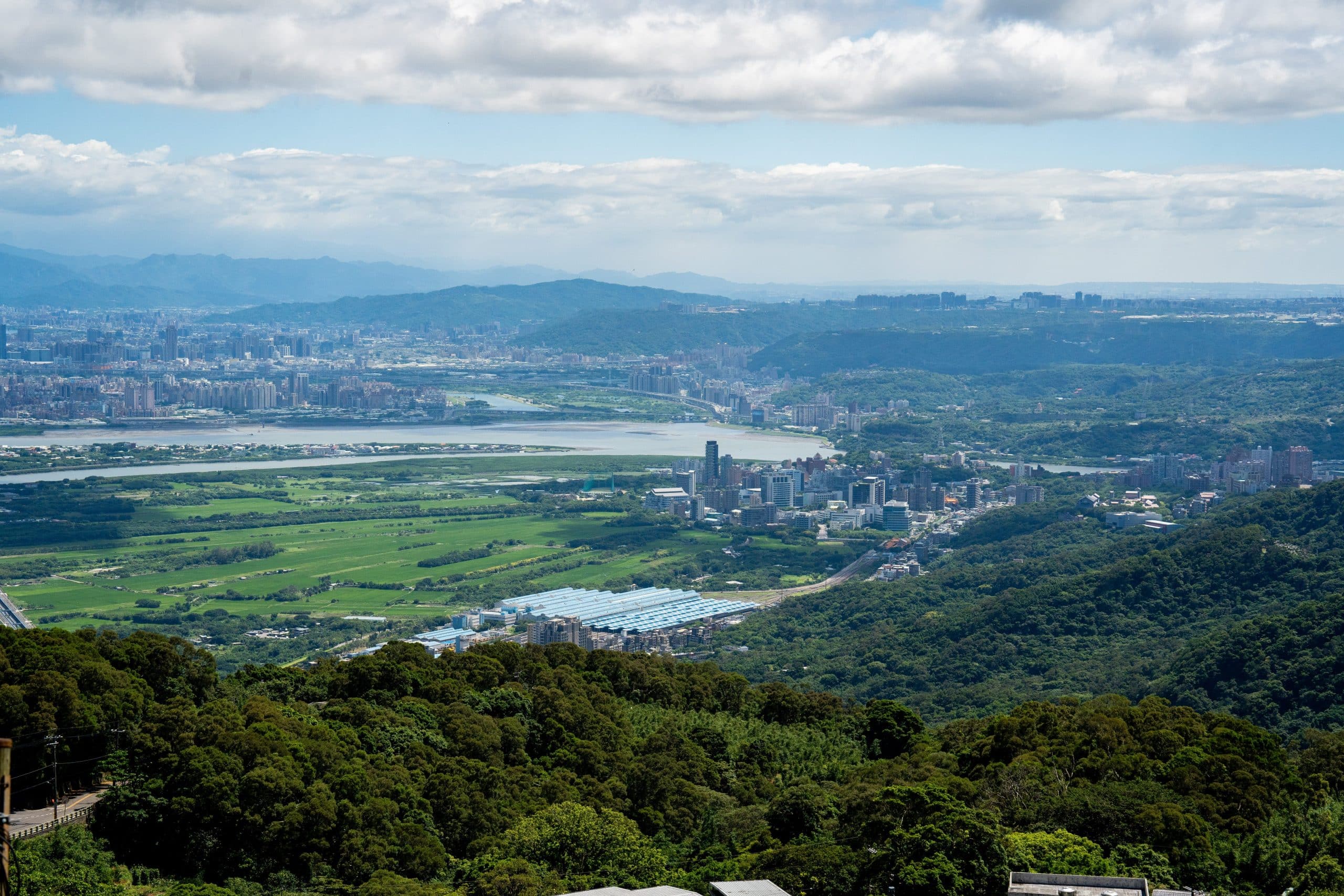 沈伯洋喊打造天際線步道!北市府重砲回擊:外行說法、恐破壞山林