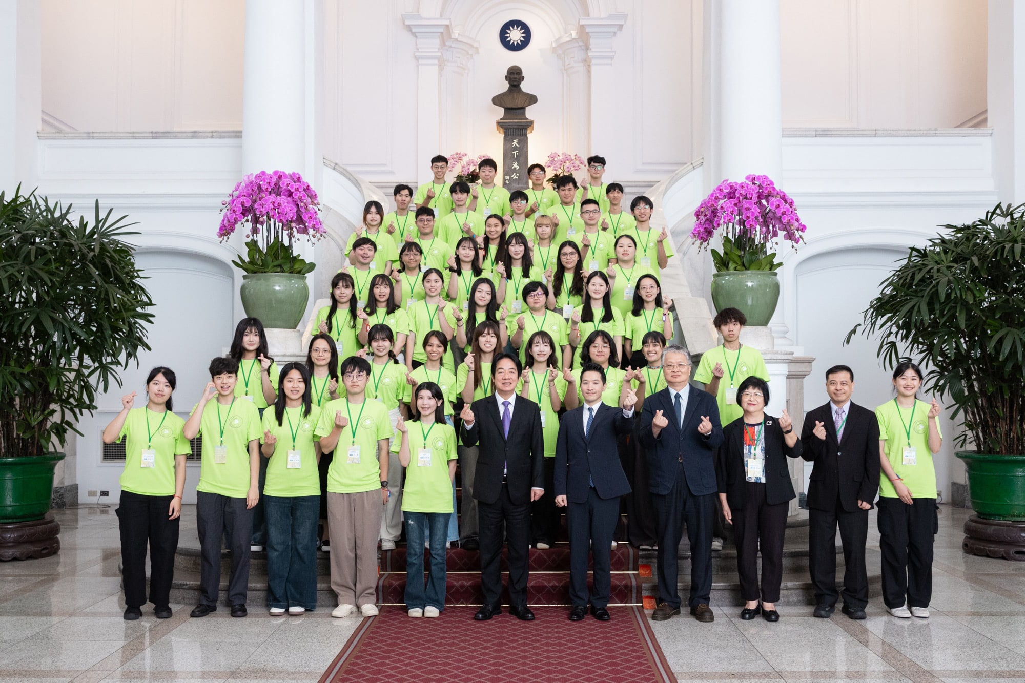 從埔里走進總統府　讓世界看見暨大青年