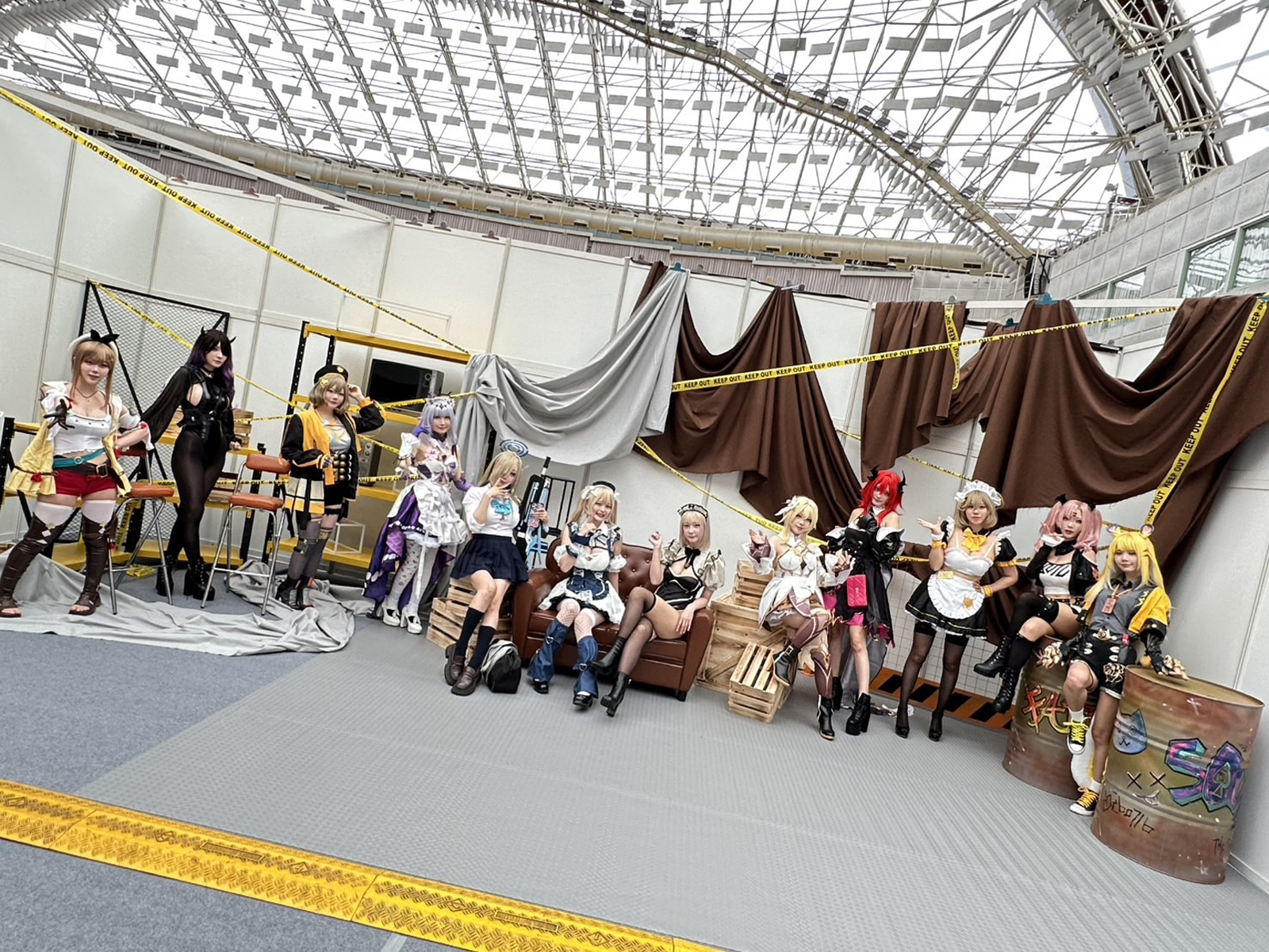 「微追星」體驗 台灣「COSMOS創作攝影展」12位日本人氣COSER與台灣200組創作者齊聚  9大實景攝影棚供粉盡量拍