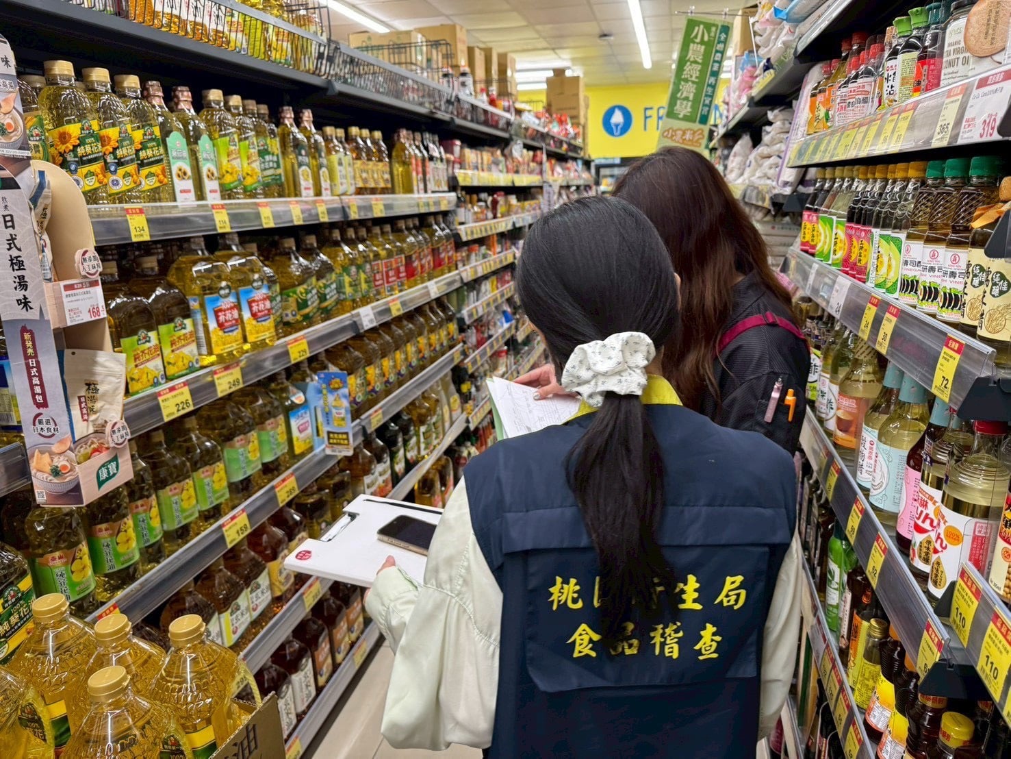 中聯油脂食安風暴 桃市啟動應變   通路全面下架、保障退換貨