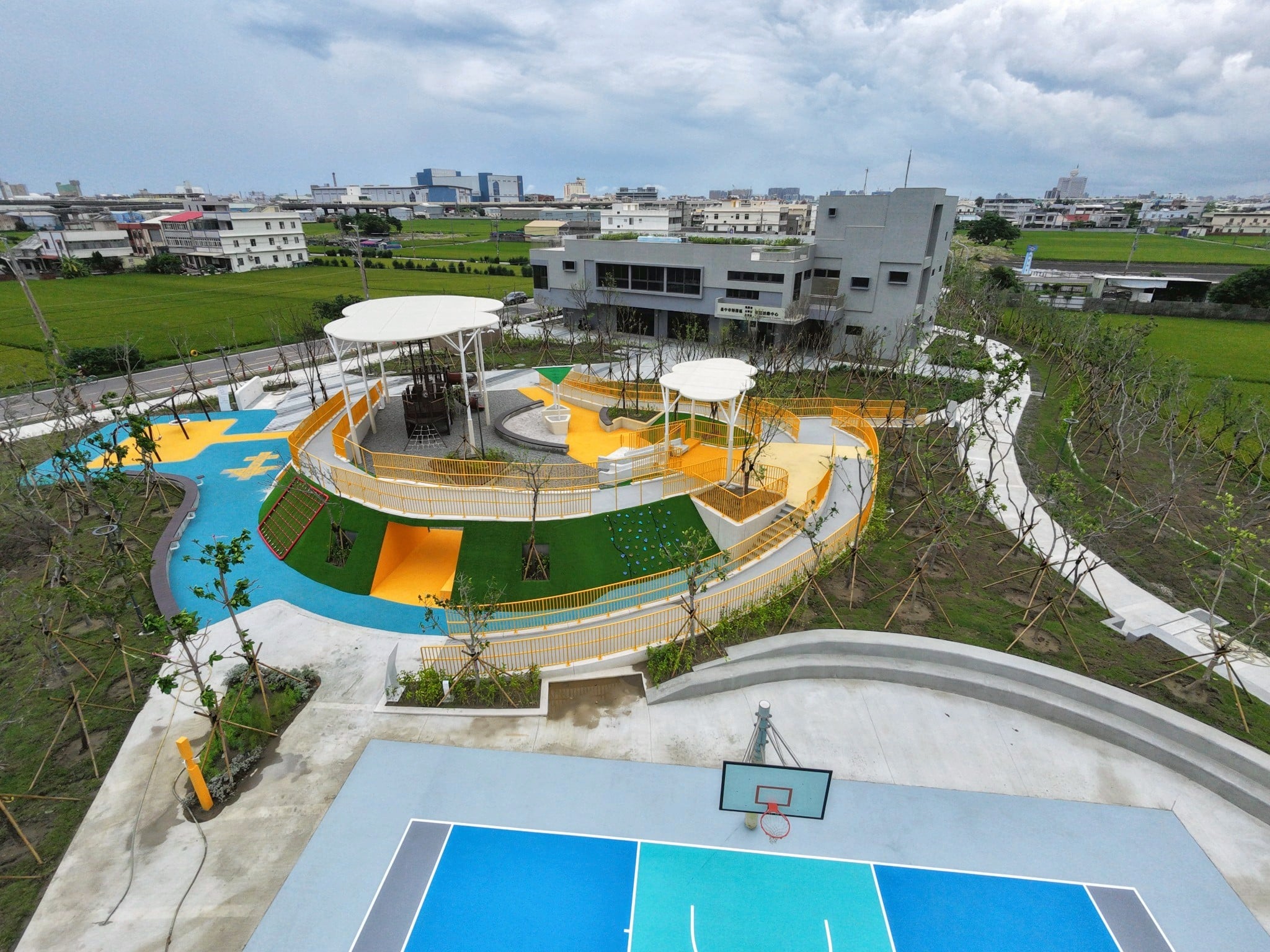 斥資1.3億打造梧棲新地標！　三里活動中心暨鴨母寮公園8月啟用