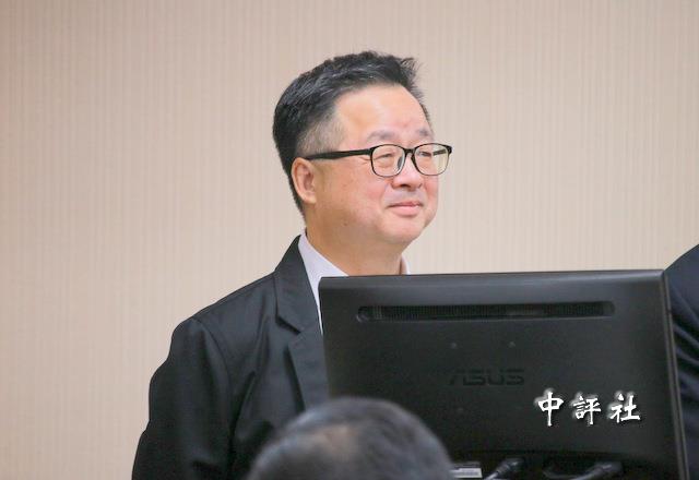 羅文嘉稱在海基會立場最好不要去大陸