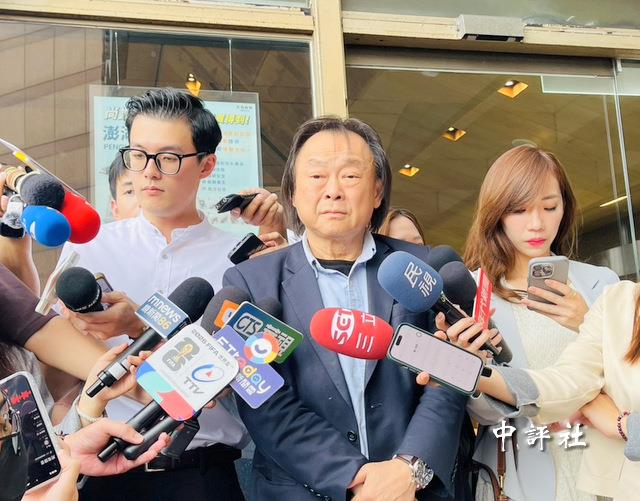 綠北市長選舉洋下堅上?王世堅結巴否認 綠北市長選舉洋下堅上?王世堅結巴否認