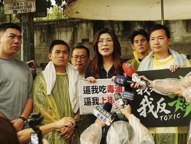鄭麗文探視絕食選將　盼全民怒吼上凱道