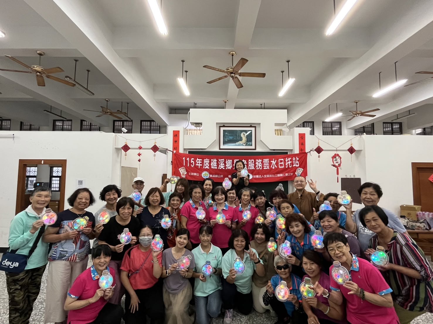 蘭陽仁愛之家教育訓練《仲夏瓶中的禪繞花園》療癒工作坊 蘭陽仁愛之家教育訓練《仲夏瓶中的禪繞花園》療癒工作坊