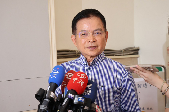 政院大動作嚴審港澳入境人士　賴士葆爆目的