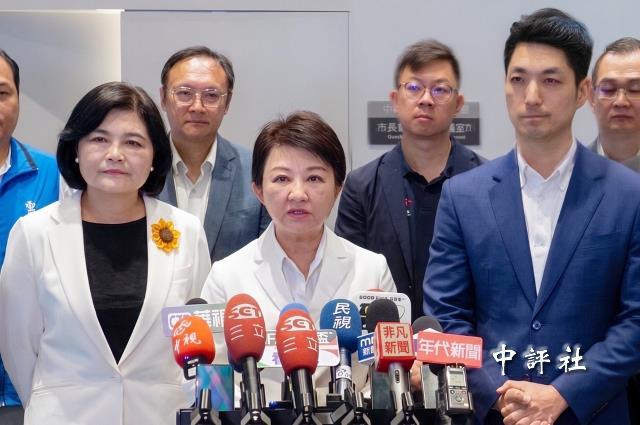 蔣萬安、盧秀燕連線號召地方首長反毒油 蔣萬安、盧秀燕連線號召地方首長反毒油
