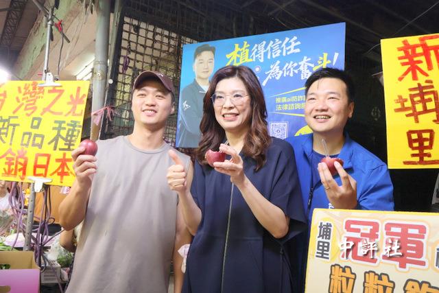 鄭麗文掃街人氣高 民眾喊2028重返執政 鄭麗文掃街人氣高 民眾喊2028重返執政