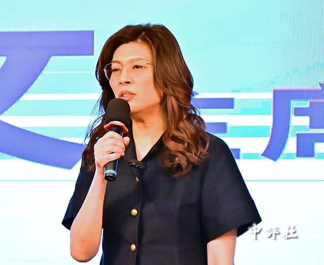 鄭麗文：刻意升高兩岸緊張將後悔莫及　台海絕對不可以打仗！