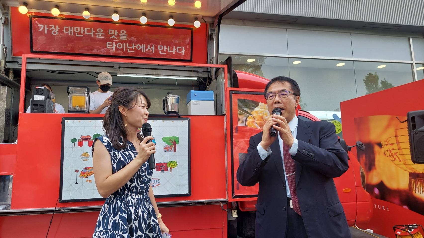 南市拓展國際觀光！韓國首爾弘大商圈民眾感受臺南旅遊魅力