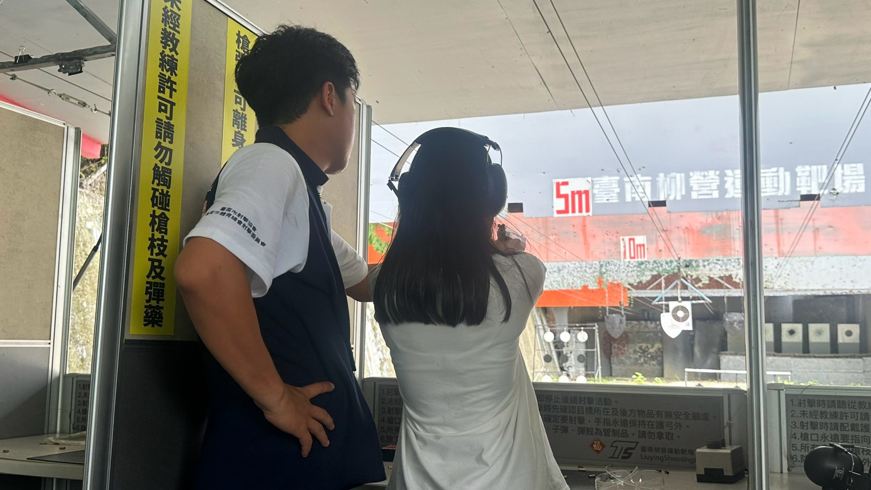 以射擊培養專注與自律 兒少柳營體驗多元學習 以射擊培養專注與自律 兒少柳營體驗多元學習