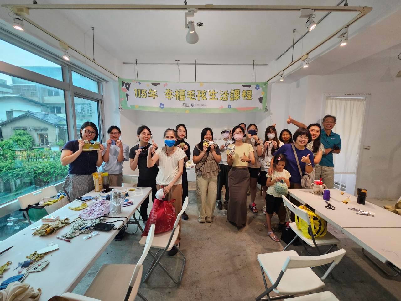 舊衣變身永續陪伴布偶 中市動保處推惜物手作傳遞愛護動物理念 舊衣變身永續陪伴布偶 中市動保處推惜物手作傳遞愛護動物理念