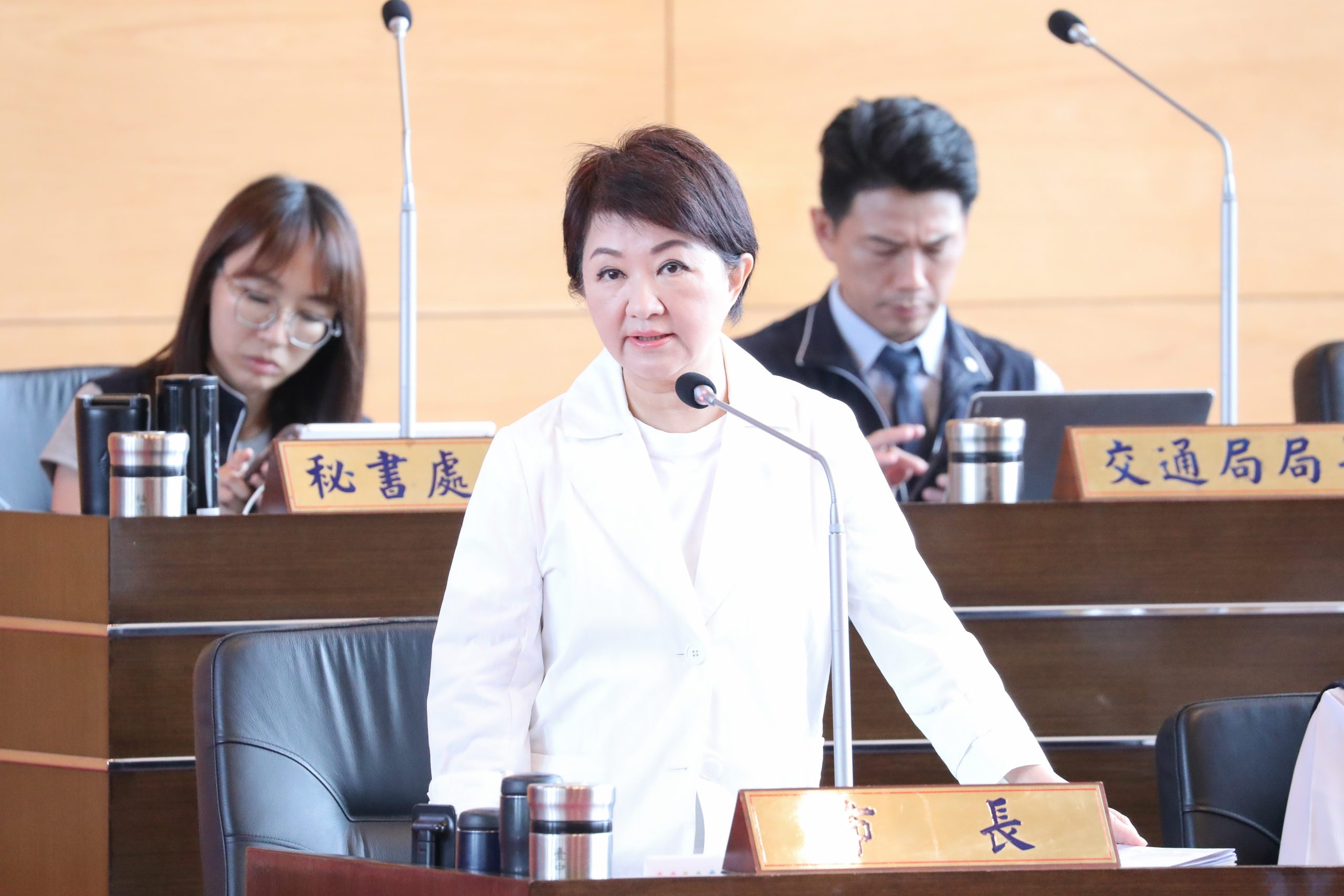問題油品啟動公開銷毀 中市跨局處進廠全程把關 盧秀燕:公開透明全民監督 問題油品啟動公開銷毀 中市跨局處進廠全程把關 盧秀燕:公開透明全民監督