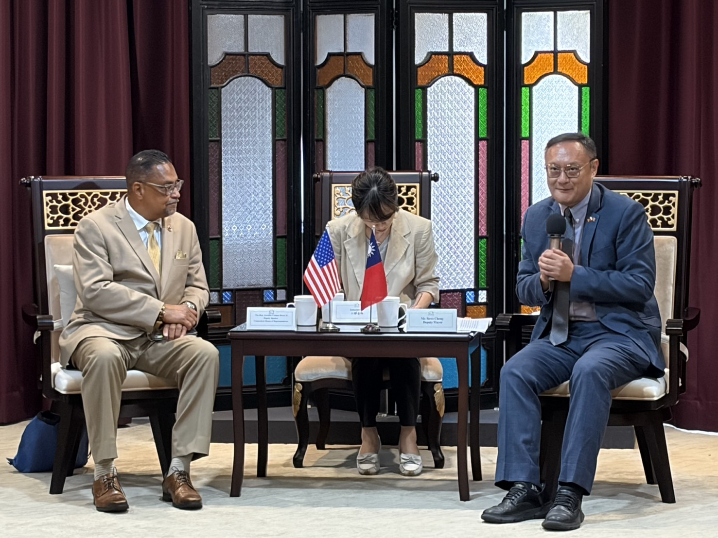 美東四州政治領袖拜會中市府　鄭副市長盼深化智慧城市、經貿產業及棒球交流合作