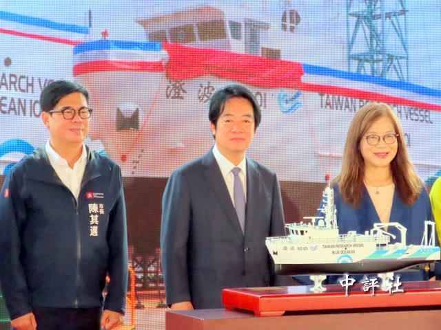 賴清德、陳其邁高雄同台　總共握3次手