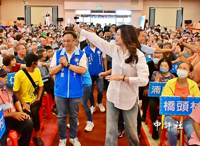 鄭麗文彰化站台魏平政 王惠美缺席 鄭麗文彰化站台魏平政 王惠美缺席