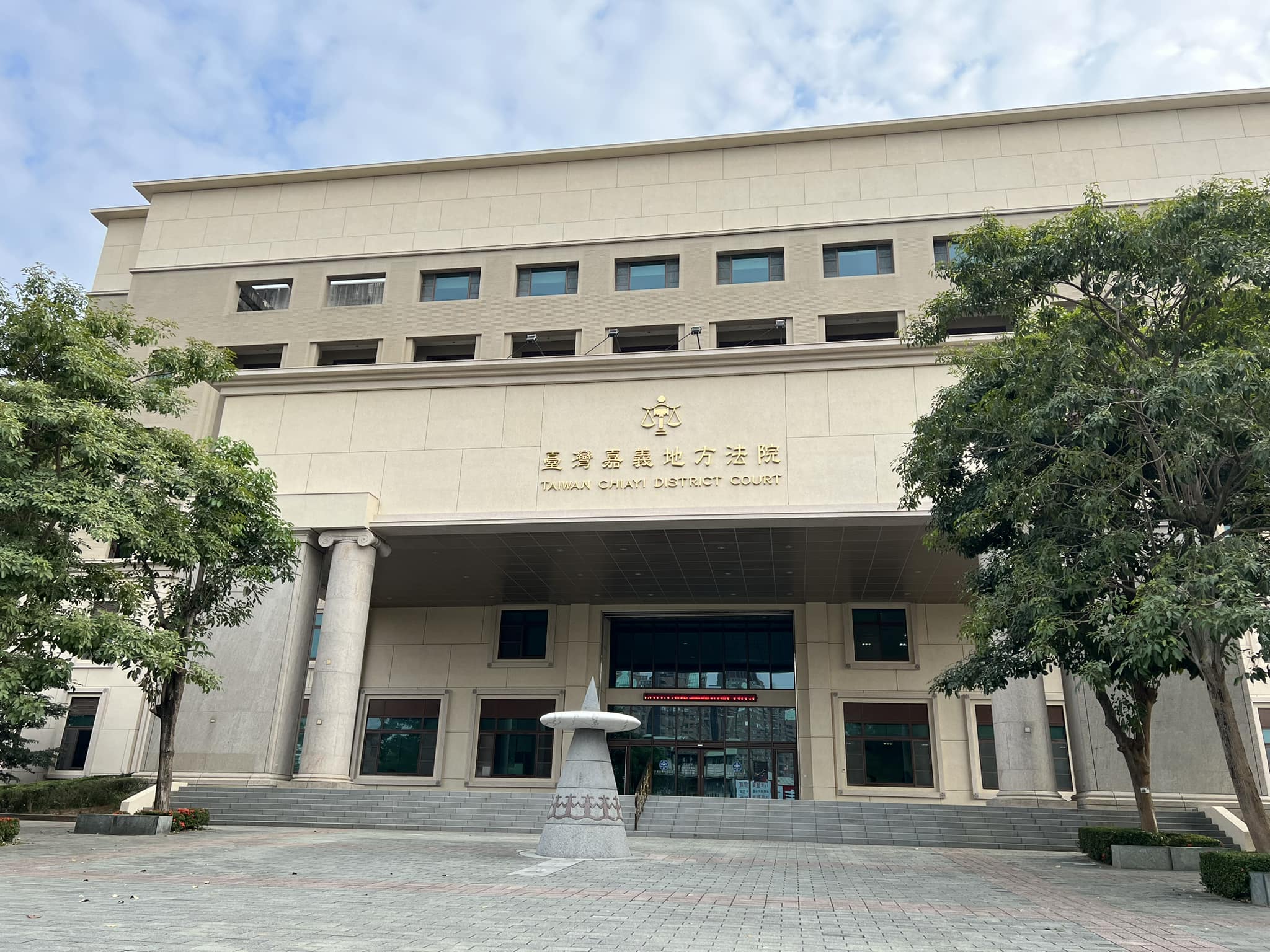 嘉義空軍上兵欠債遭球棒毆打隔日亡　鄰居兄弟檔一羈押一飭回