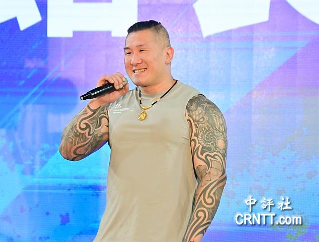 館長：颱風就讓南台灣停電一周還抗啥中？