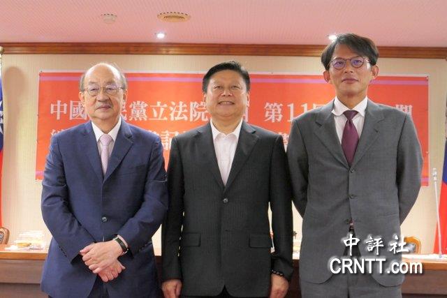 藍委當面高喊大罷免大失敗　柯建銘尷尬