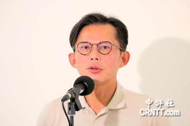 黃國昌：柯文哲肯定堅持2年條款