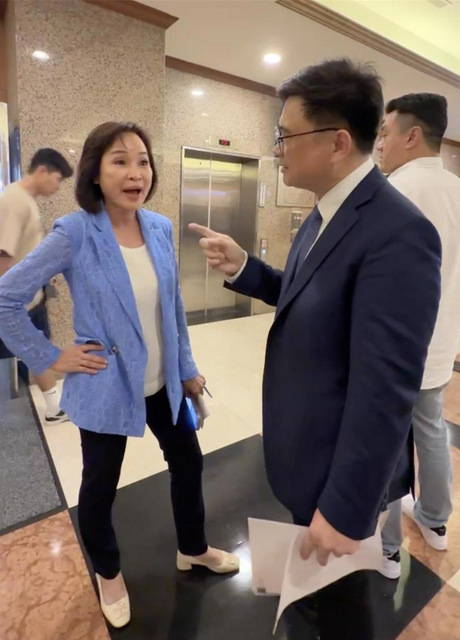 賴瑞隆堵柯志恩　藍委：高市長選戰賴居下風