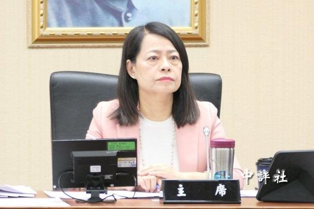 涉死亡連署遭起訴 藍委許宇甄批屏檢有政治意圖 違反無罪推定 涉死亡連署遭起訴 藍委許宇甄批屏檢有政治意圖 違反無罪推定