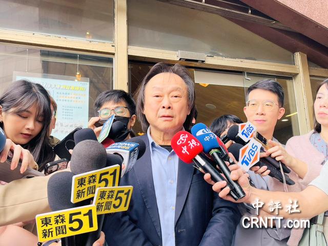 王世堅挺吳怡農戰台北　他有年輕支持者