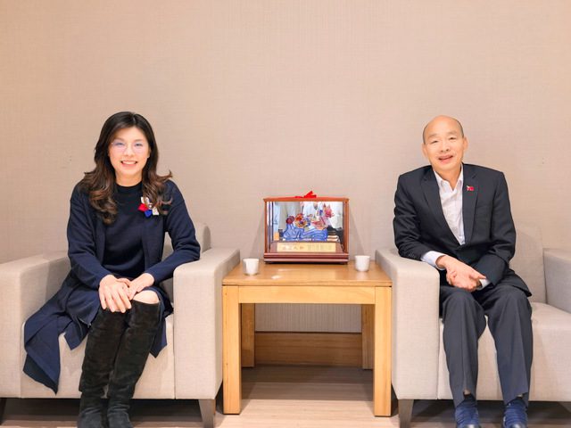 拜會韓國瑜　鄭麗文：隨時並肩作戰