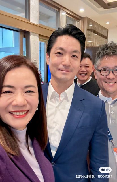 女企業家、鄭弘儀曝蔣萬安尾牙婚宴受歡迎　藍綠都吃得開