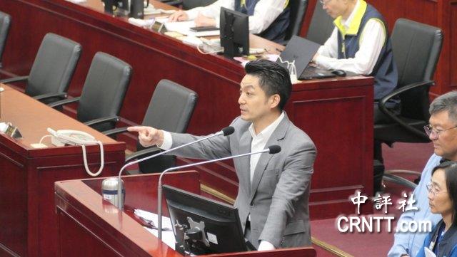 綠議員圍攻納粹說　蔣萬安戰神上身狂轟雙標
