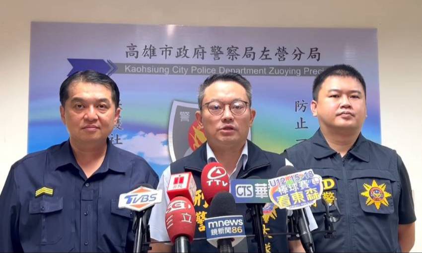 刑大大隊長鄢志豪（中）說明案情。翻攝畫面