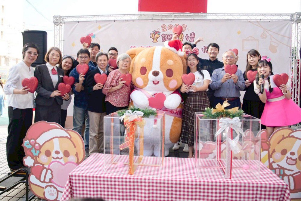 等家寶寶2025聖誕募資啟動 萌犬卡卡伴您送暖！