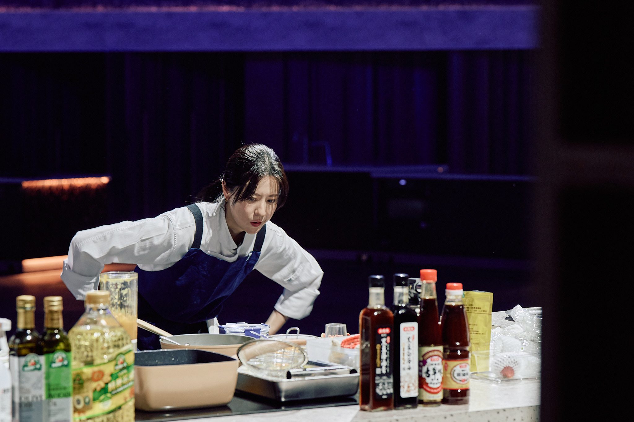 林予晞抗拒下廚 卻咬牙苦撐碎碎念成實力黑馬