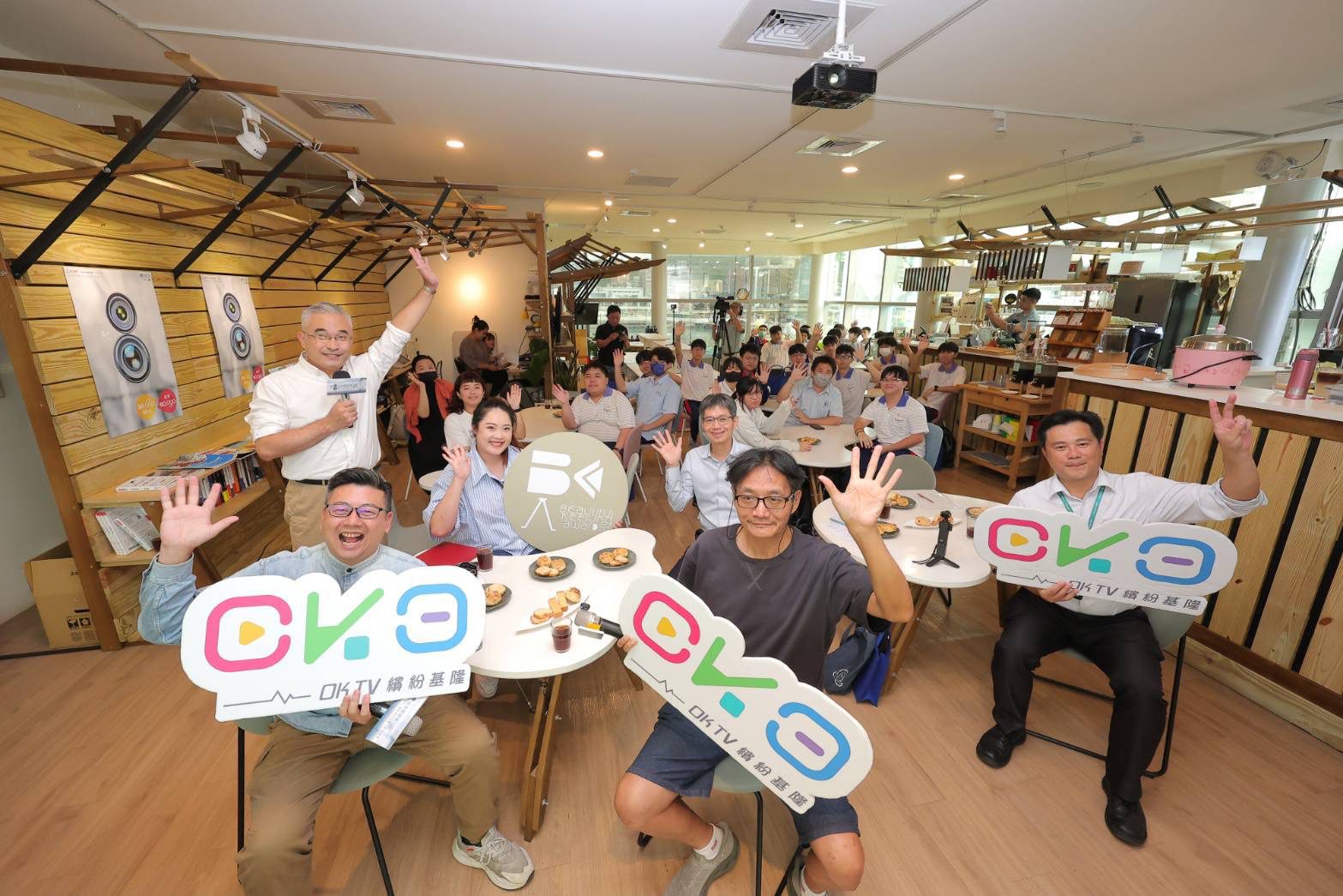 美麗基隆導演論壇會 跨界對談揭開影像創作新視野 美麗基隆導演論壇會 跨界對談揭開影像創作新視野