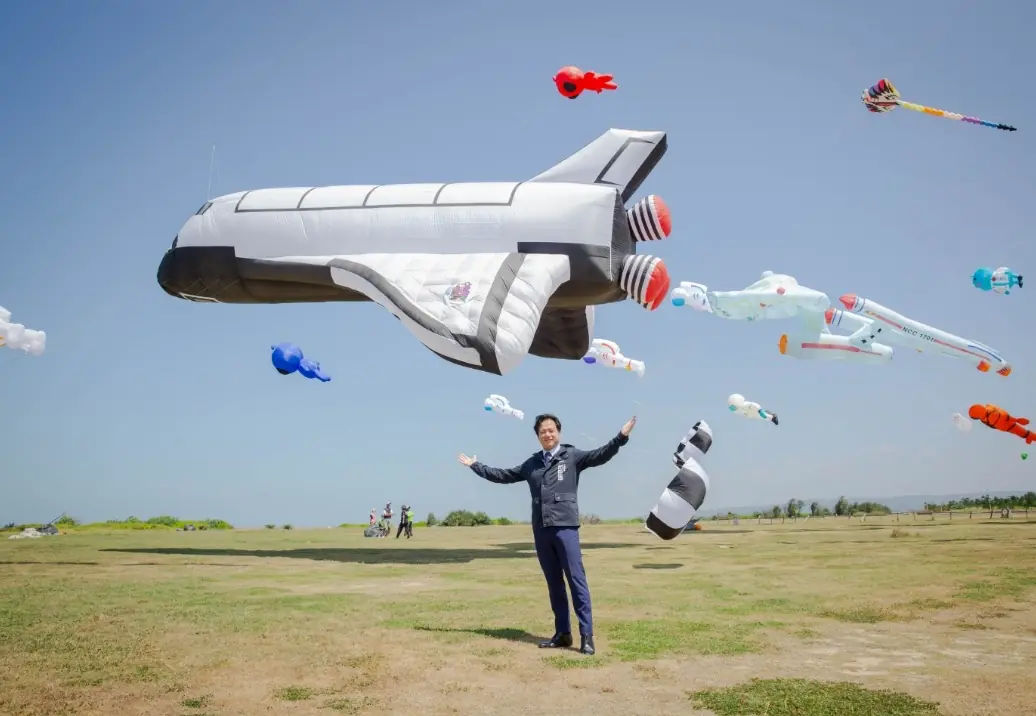 全台最大風箏嘉年華起飛!新竹風箏節「箏霸星際」10/3華麗升空 全台最大風箏嘉年華起飛!新竹風箏節「箏霸星際」10/3華麗升空