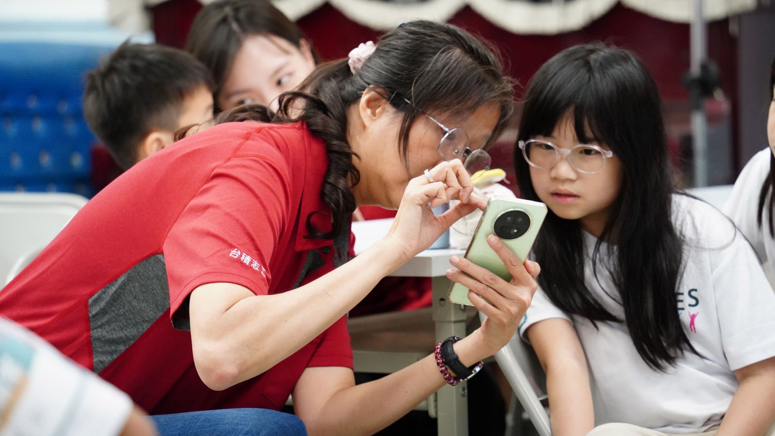 台積電全球實體安全處  用科技強化偏鄉學童防詐意識 台積電全球實體安全處  用科技強化偏鄉學童防詐意識