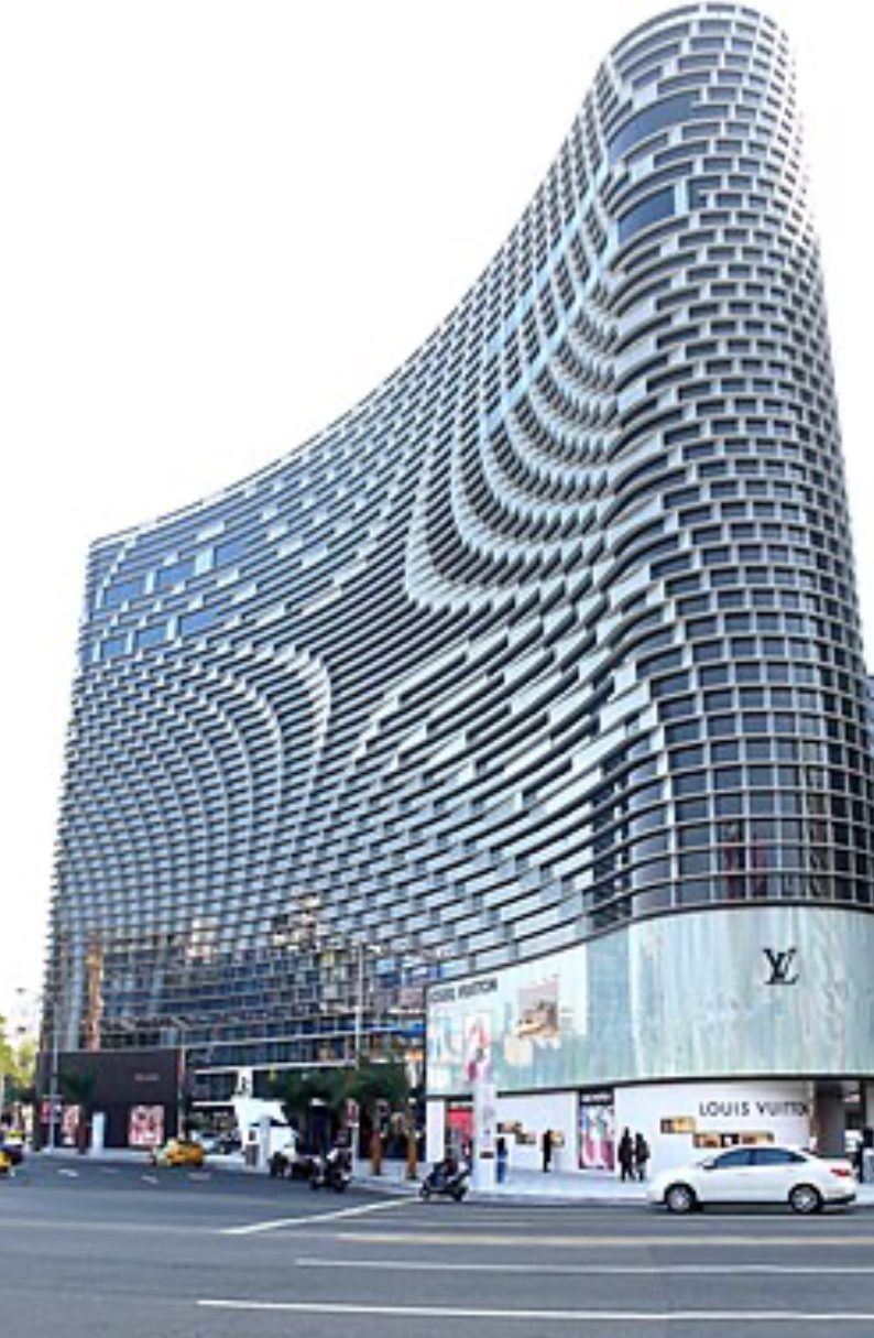 大立週年慶融合時尚與運動　開創高雄新生活節奏